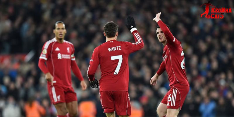 Sunderland vs Liverpool có phong độ trái ngược 